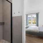 Drop In דירה