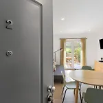Drop In דירה *