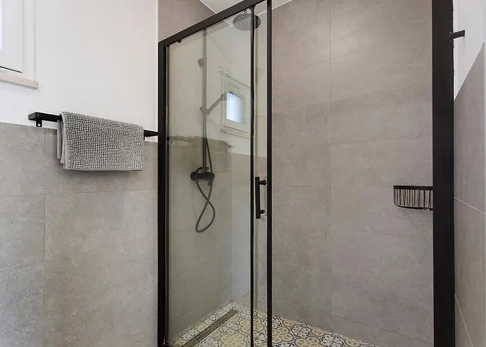 Drop In * לוריניה