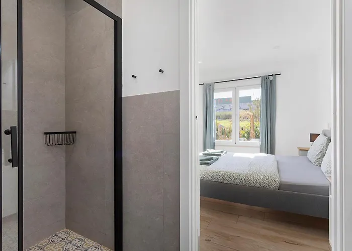 Drop In * לוריניה