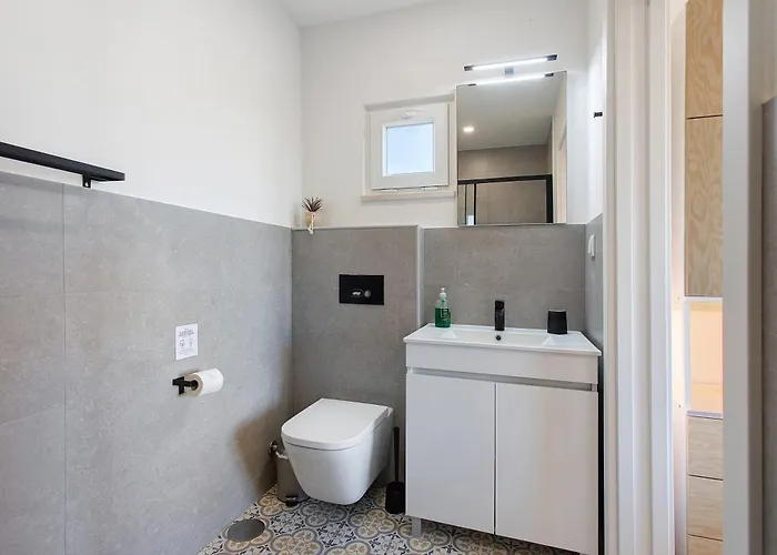 Drop In לוריניה